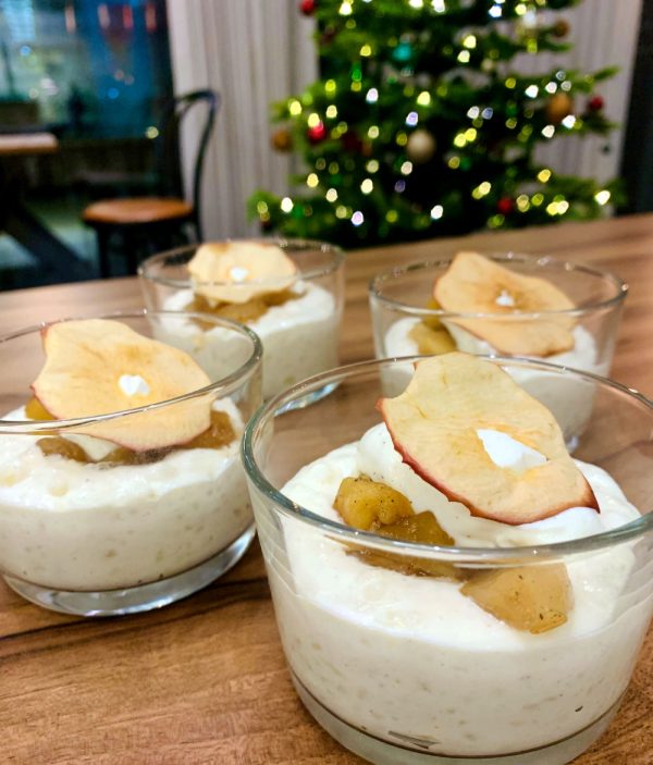 Risgrynsgröt med äppelkompott